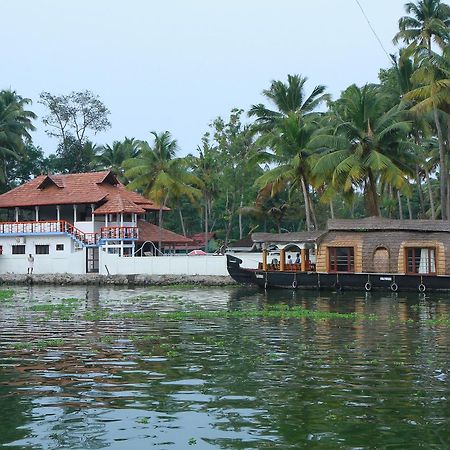 Chaandhni Lake View Otel Alappuzha Dış mekan fotoğraf