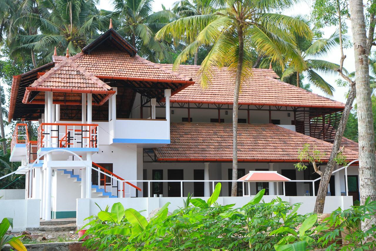 Chaandhni Lake View Otel Alappuzha Dış mekan fotoğraf